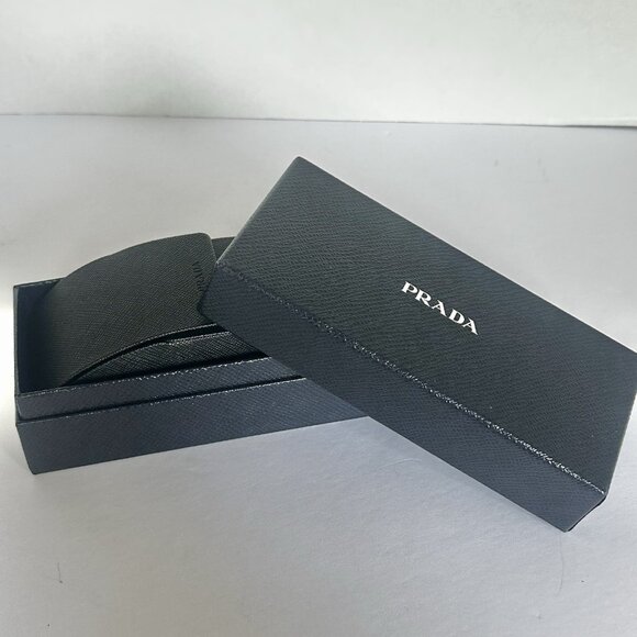 Prada Italy Women Sunglasses Butterfly Red Used Frames New Lenses & Case SPR 07X - Picture 16 of 16